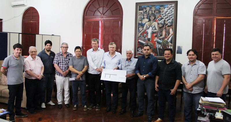 Títulos de lotes do Distrito Industrial II são entregues ao Executivo são-luizense